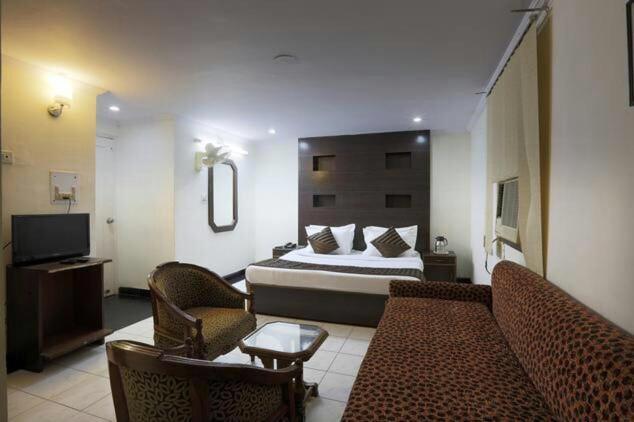 Super51Hotel Нью-Делі Екстер'єр фото